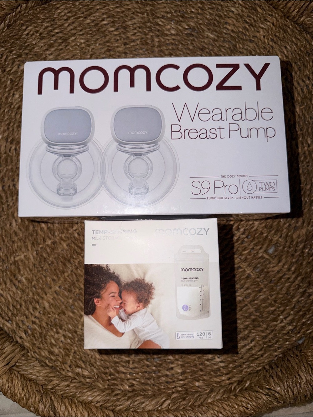 Momcozy Wearable Breast Pump S9 Pro in White - NWT
